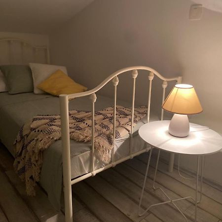 Apartment Valentina Кленовица Экстерьер фото