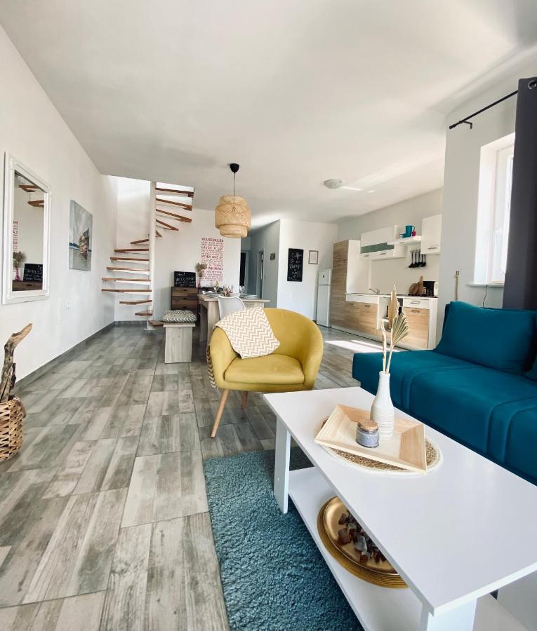 Apartment Valentina Кленовица Экстерьер фото