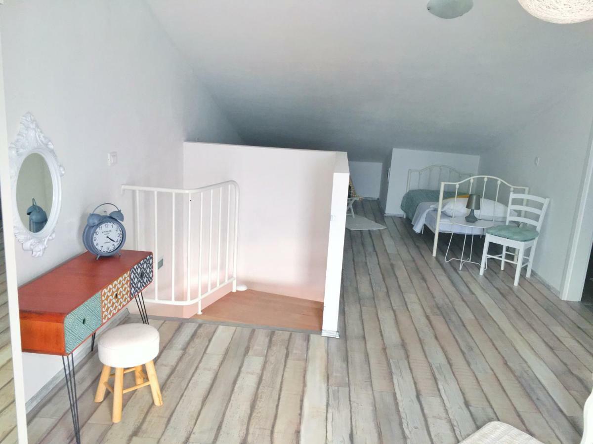 Apartment Valentina Кленовица Экстерьер фото